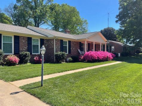 5022 Cheviot Road Charlotte NC 28269