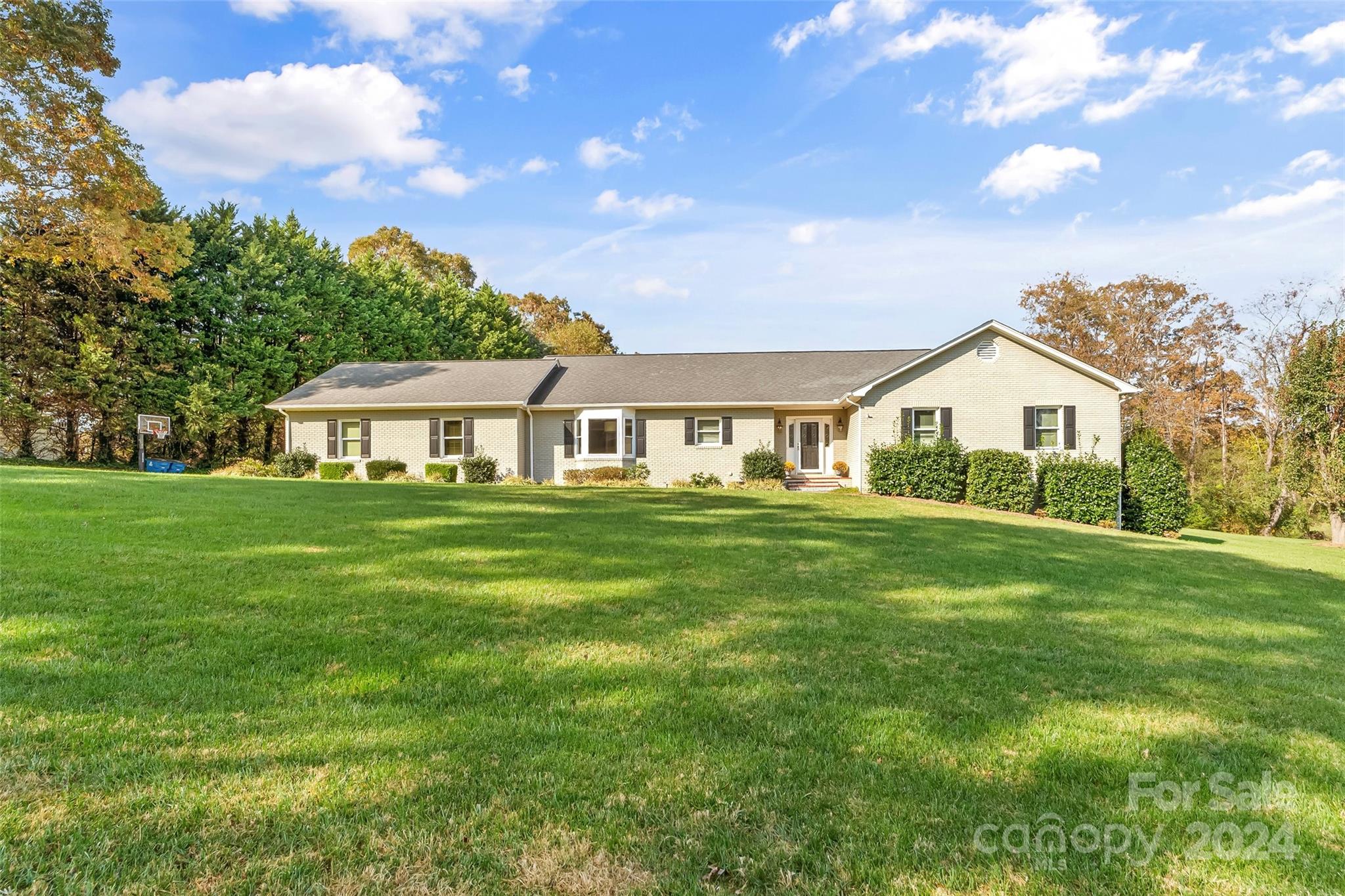 2110 E Winds Avenue Morganton NC 28655