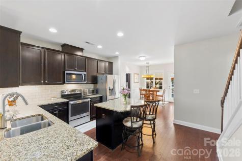2720 Lakefront Drive Belmont NC 28012