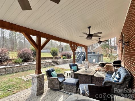 2720 Lakefront Drive Belmont NC 28012