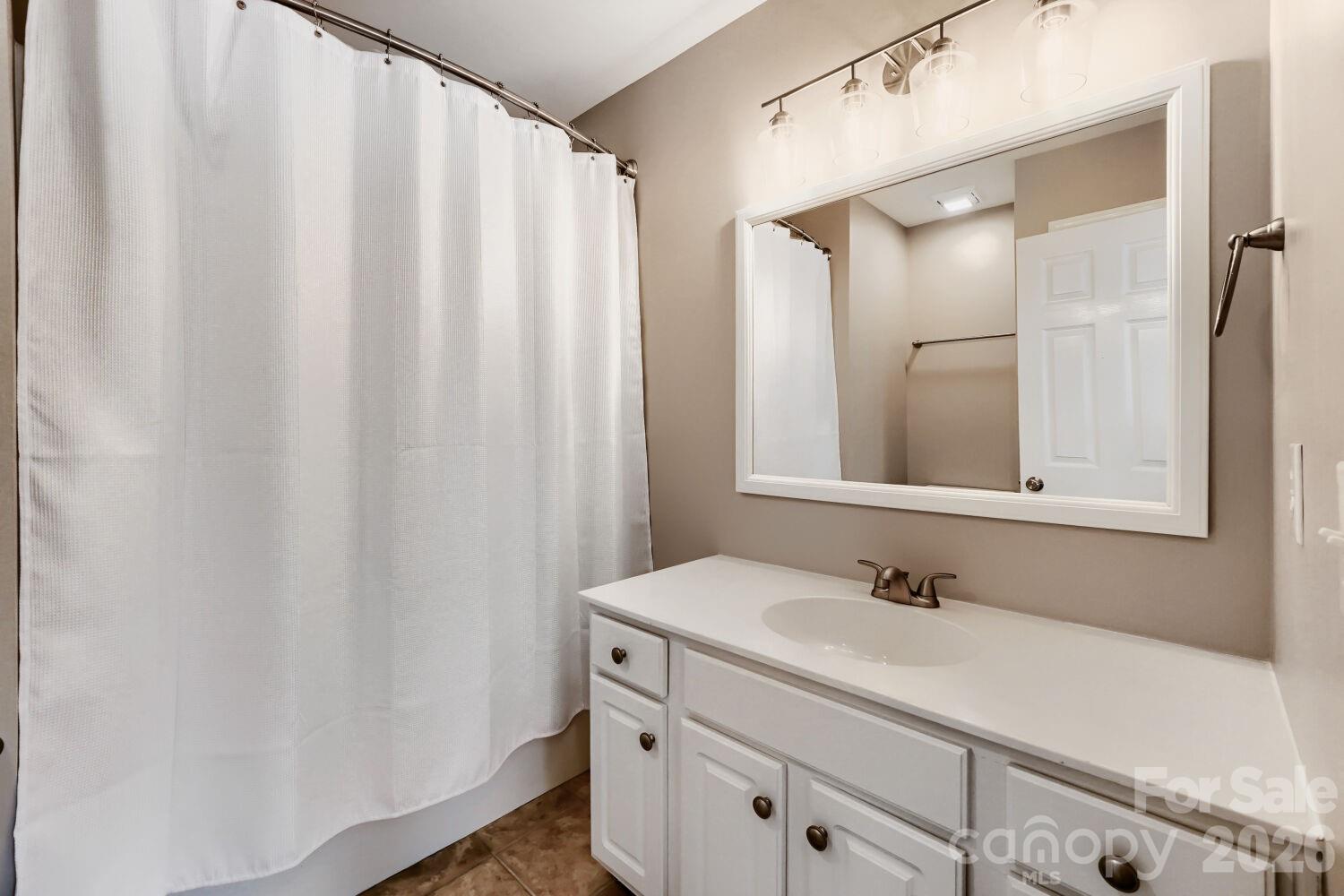 2937 Duvalla Avenue Charlotte NC 28209