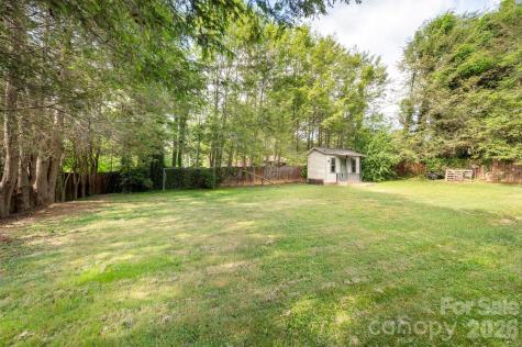 25 Bevlyn Drive Asheville NC 28803