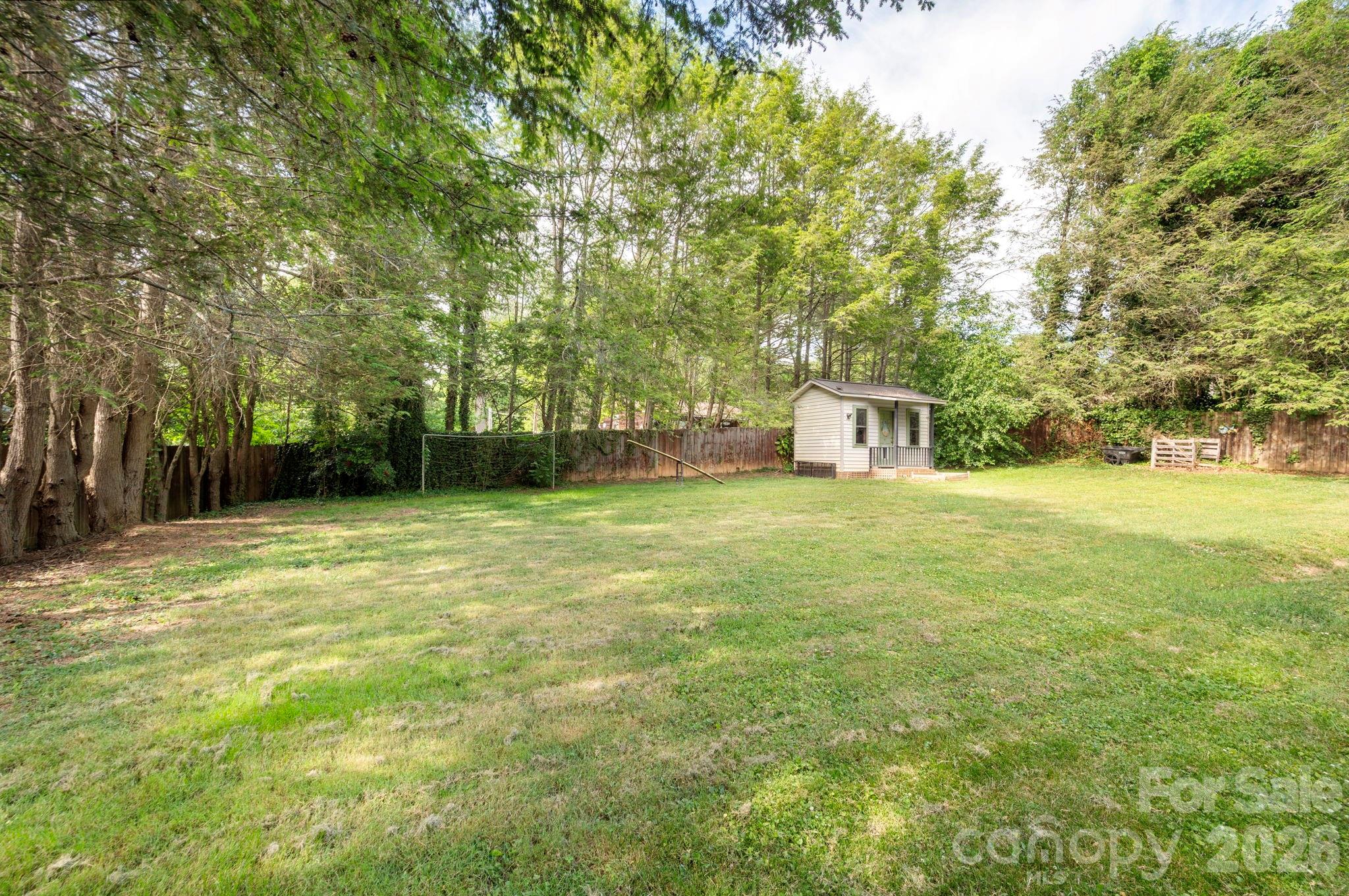 25 Bevlyn Drive Asheville NC 28803
