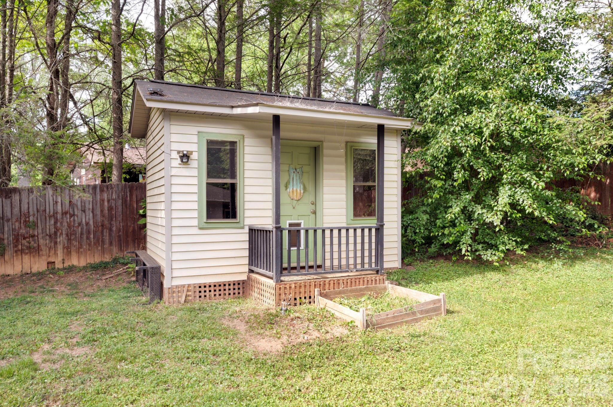 25 Bevlyn Drive Asheville NC 28803