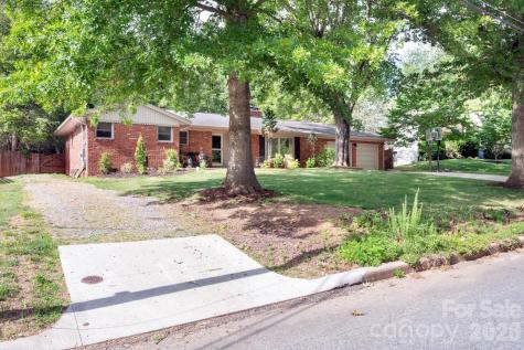 25 Bevlyn Drive Asheville NC 28803