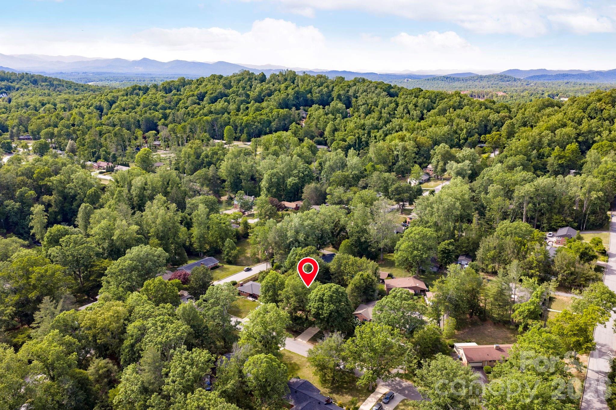 25 Bevlyn Drive Asheville NC 28803