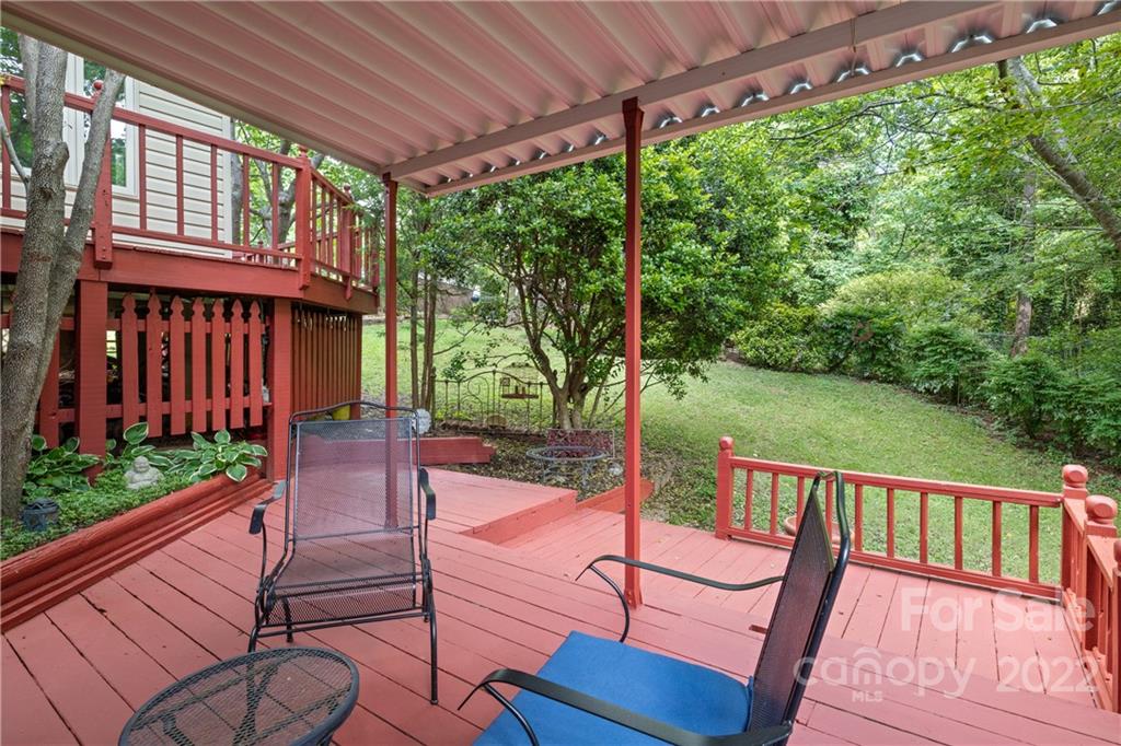 13 Hillview Road Asheville NC 28805