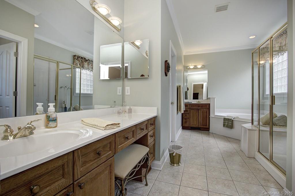10122 Paradise Ridge Road Charlotte NC 28277