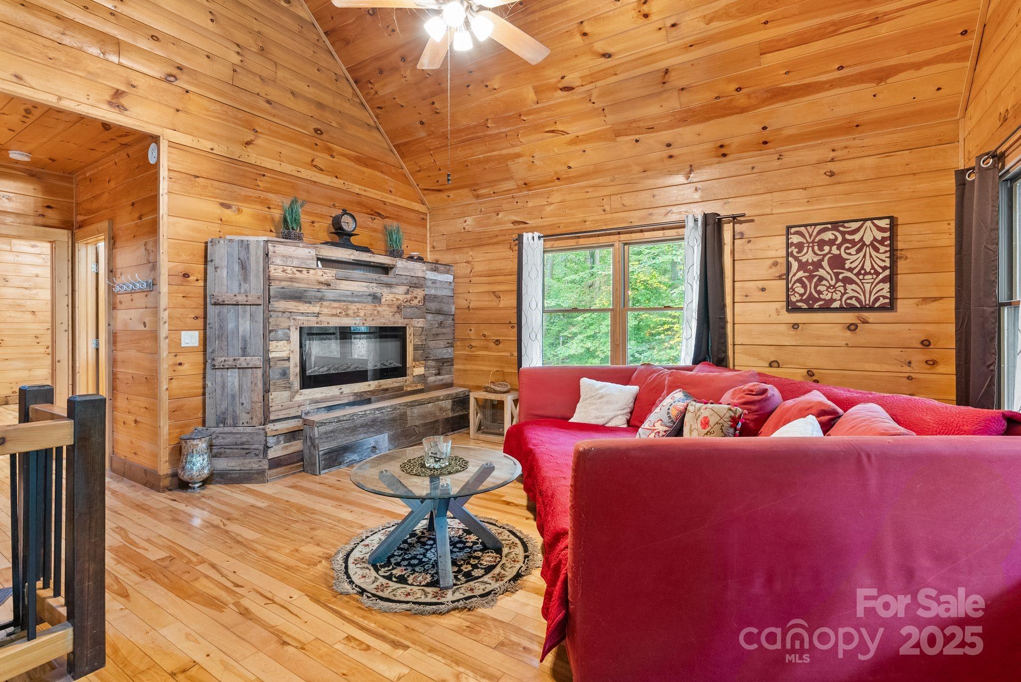 340 Henry Dingus Way Maggie Valley NC 28751
