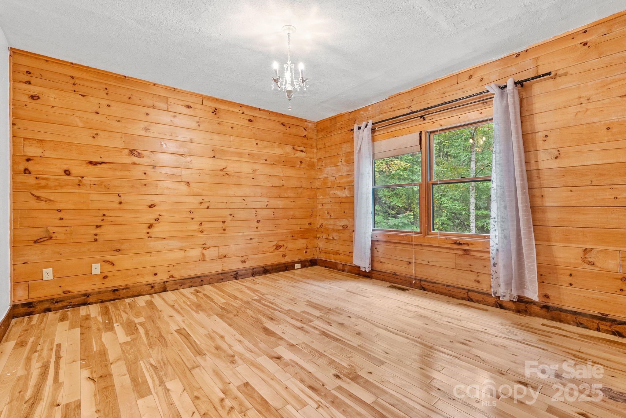 340 Henry Dingus Way Maggie Valley NC 28751