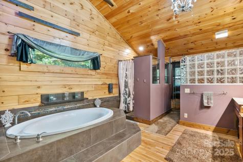 340 Henry Dingus Way Maggie Valley NC 28751