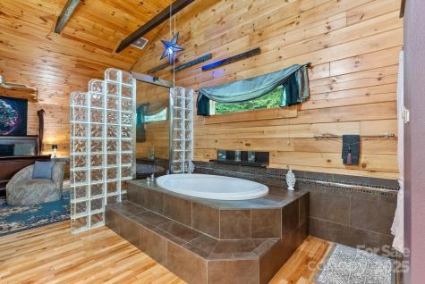 340 Henry Dingus Way Maggie Valley NC 28751