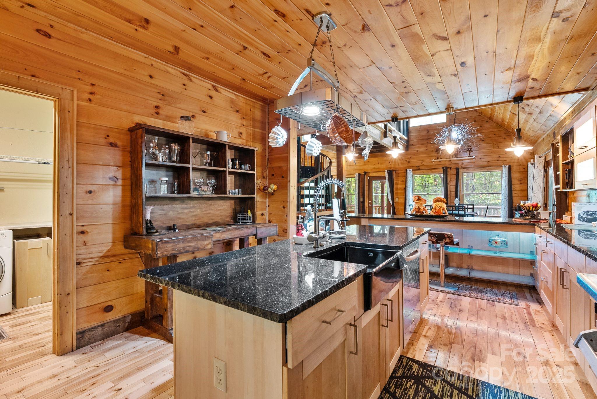 340 Henry Dingus Way Maggie Valley NC 28751