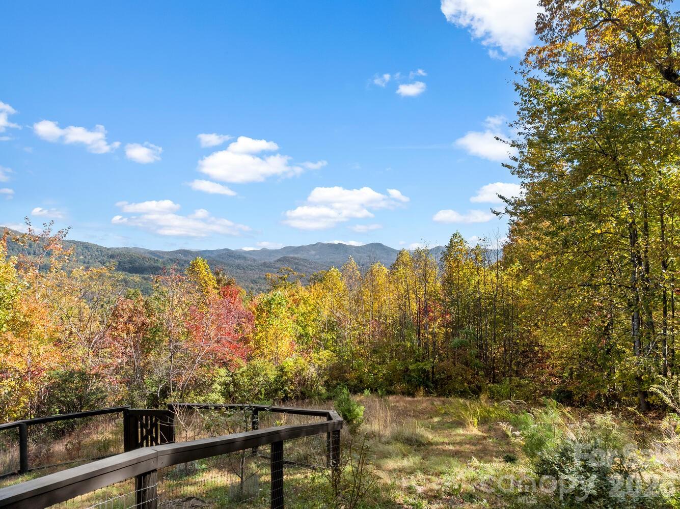 121 Pairofdice Way Lake Lure NC 28746