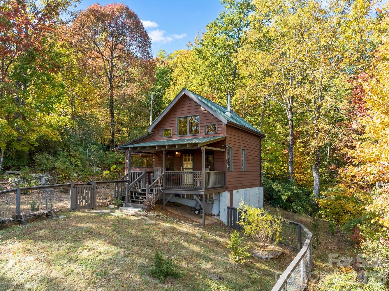 121 Pairofdice Way Lake Lure NC 28746