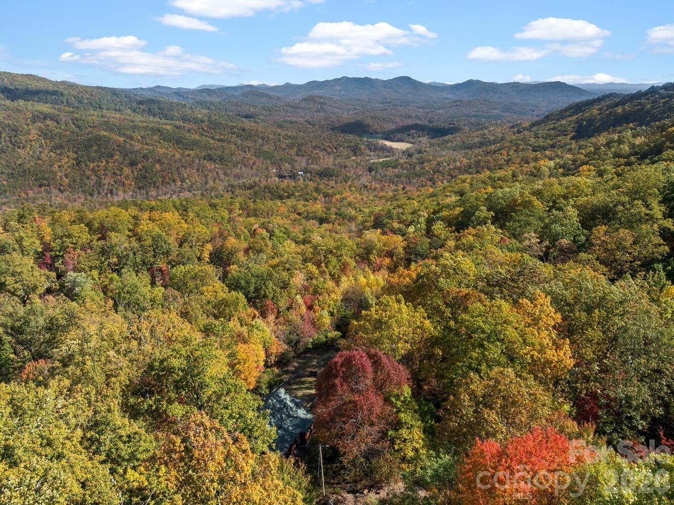 121 Pairofdice Way Lake Lure NC 28746