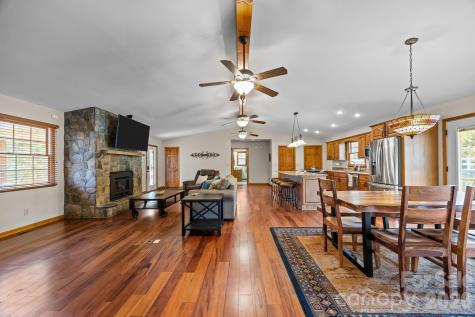 79 Winslow Road Waynesville NC 28786