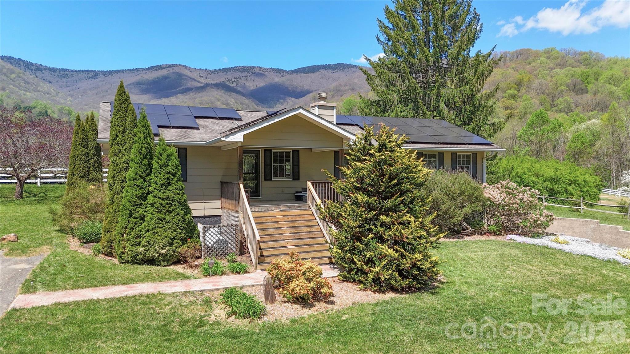 79 Winslow Road Waynesville NC 28786