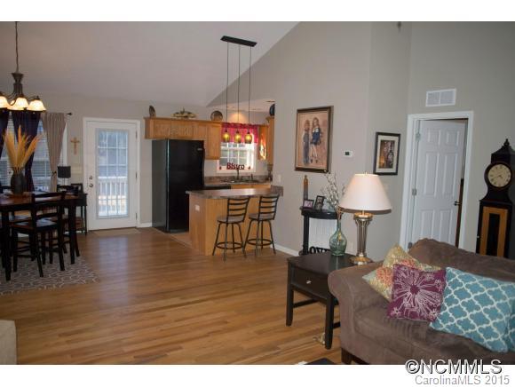 190 Temple Church Road Brevard NC 28712