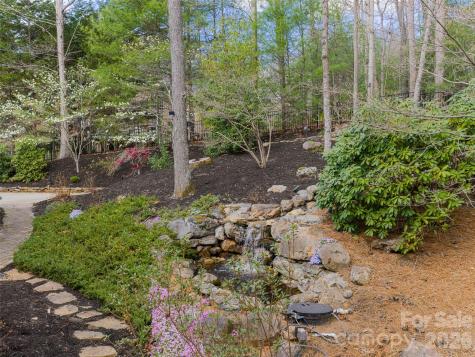67 White Ash Drive Asheville NC 28803