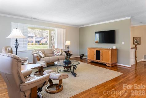 774 Crooked Creek Road Hendersonville NC 28739