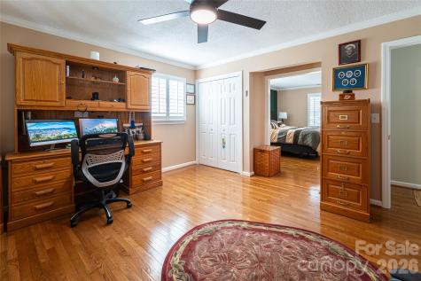 774 Crooked Creek Road Hendersonville NC 28739