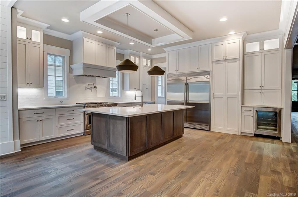 438 Melbourne Court Charlotte NC 28209