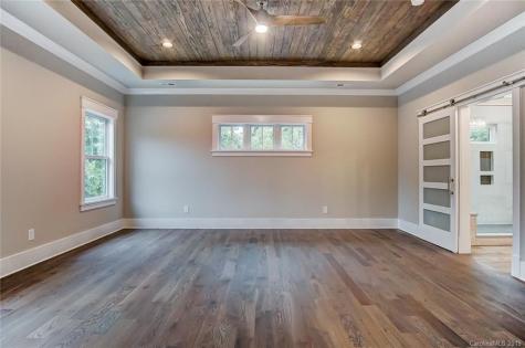 438 Melbourne Court Charlotte NC 28209