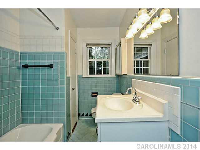 2459 Danbury Street Charlotte NC 28211