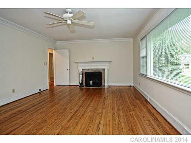 2459 Danbury Street Charlotte NC 28211