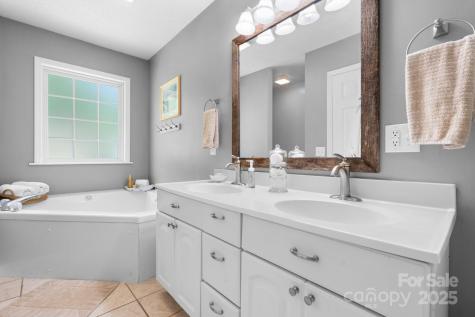 1321 Birch Drive Morganton NC 28655