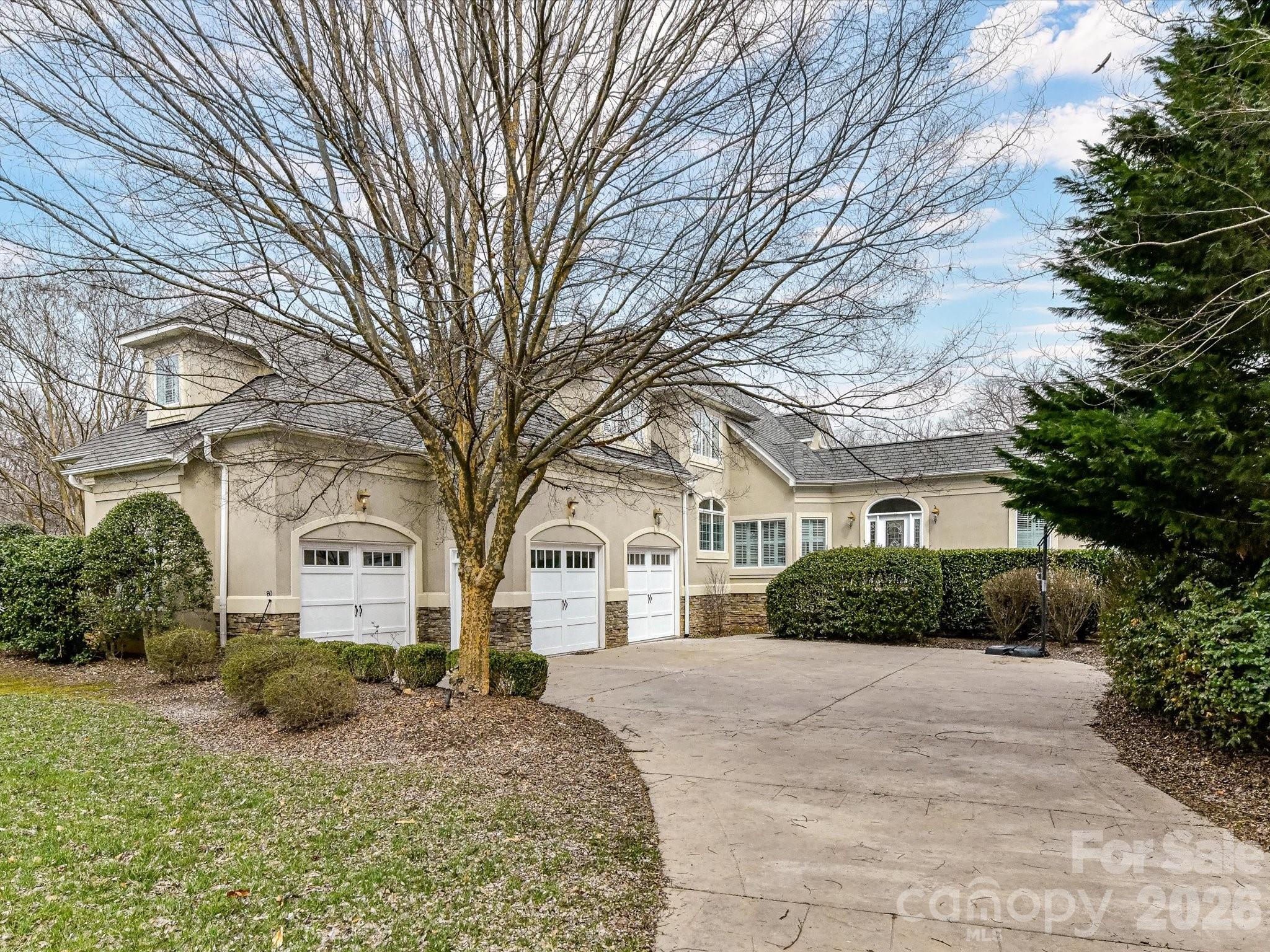 1805 Mount Isle Harbor Drive Charlotte NC 28214
