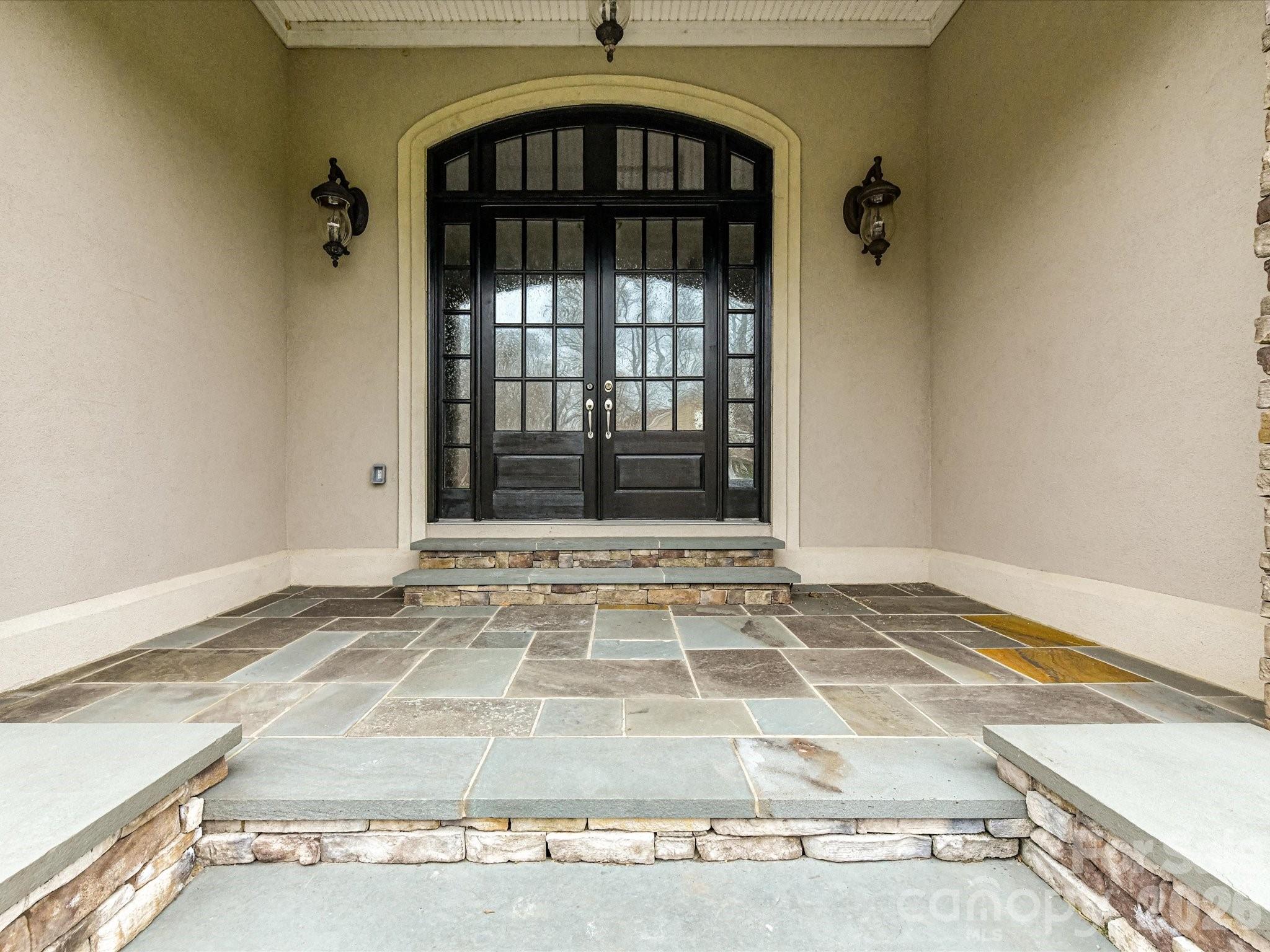 1805 Mount Isle Harbor Drive Charlotte NC 28214