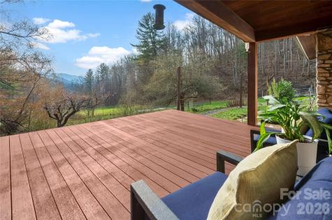 1105 Griffin Branch Road Marshall NC 28753