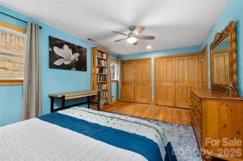 1105 Griffin Branch Road Marshall NC 28753