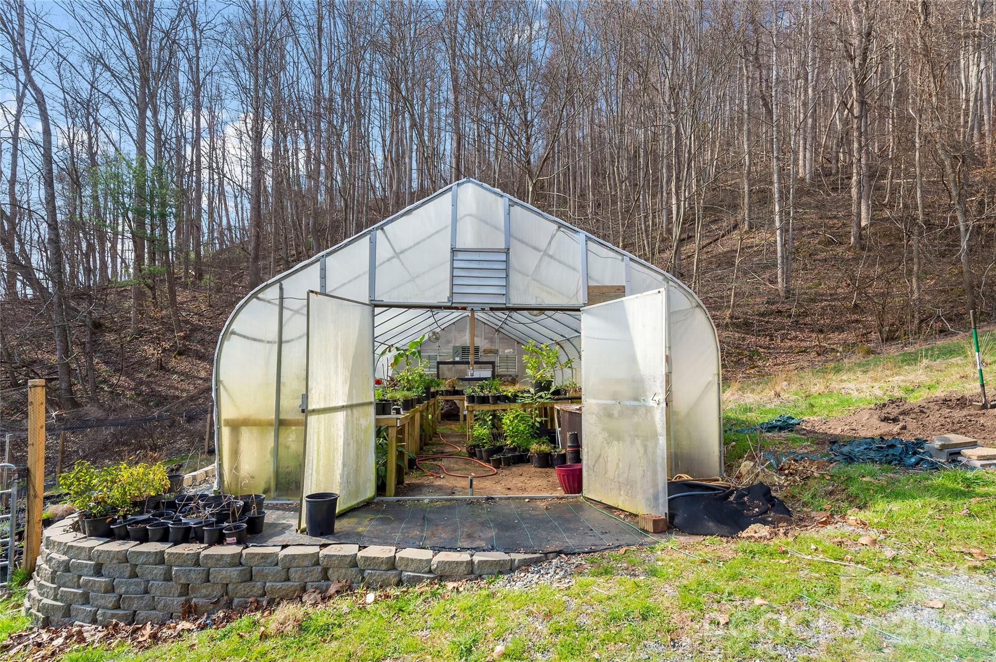 1105 Griffin Branch Road Marshall NC 28753