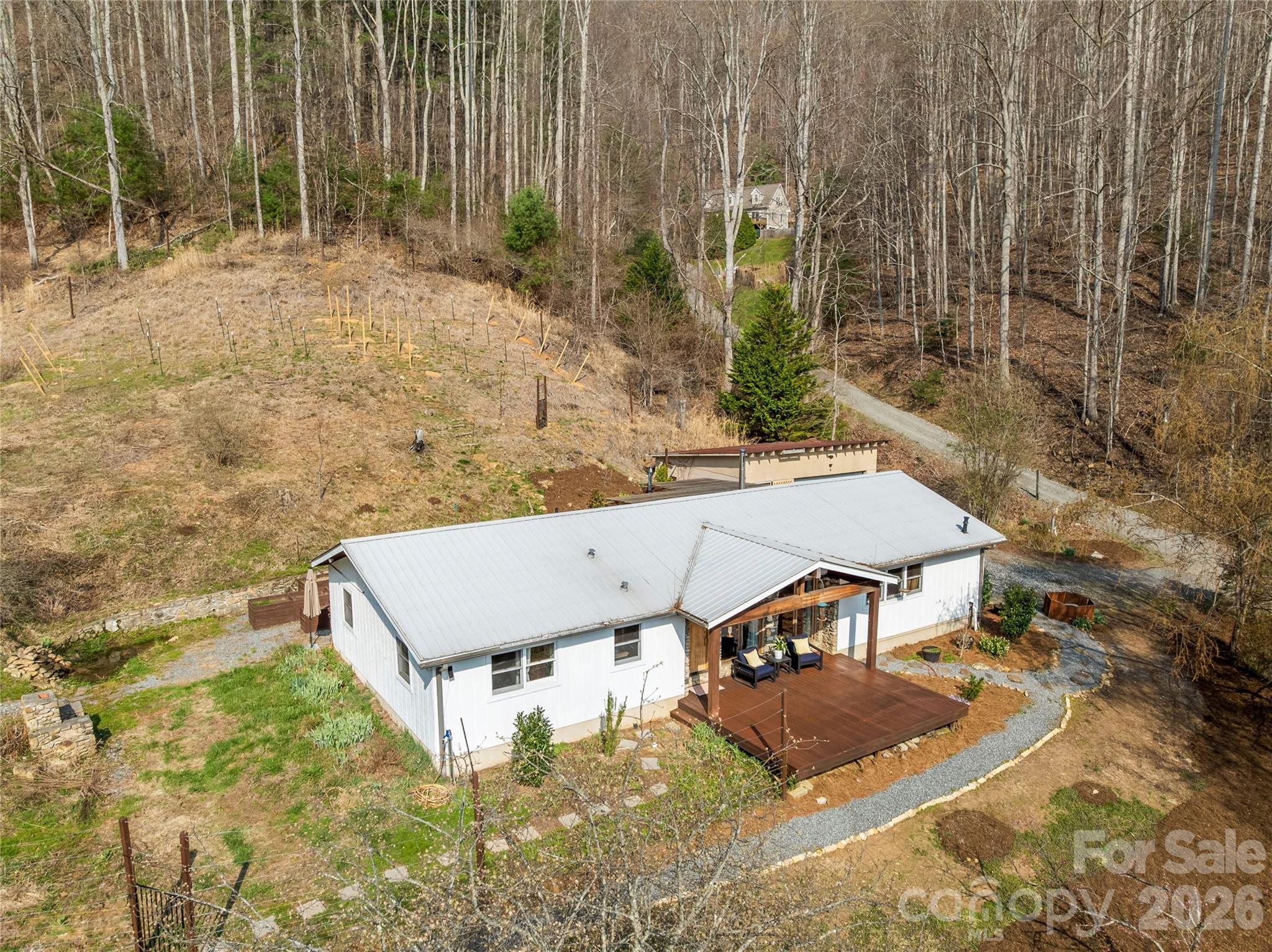 1105 Griffin Branch Road Marshall NC 28753