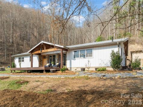 1105 Griffin Branch Road Marshall NC 28753