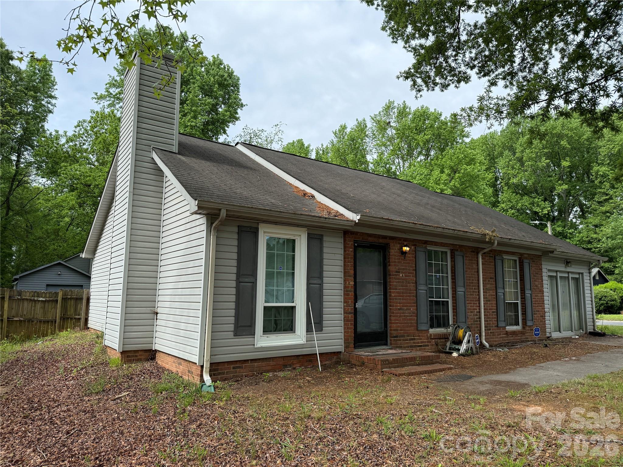 6000 Crosswood Court Charlotte NC 28215