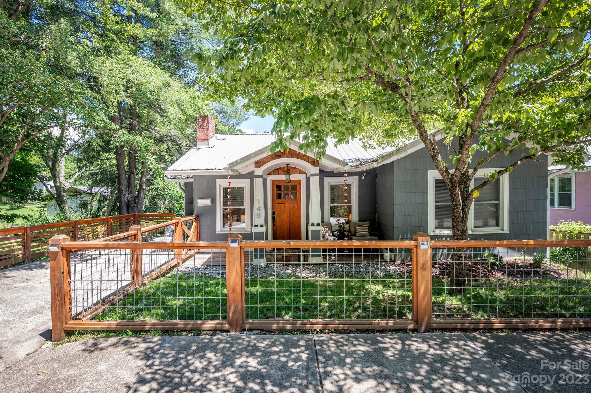 148 Sand Hill Road Asheville NC 28806