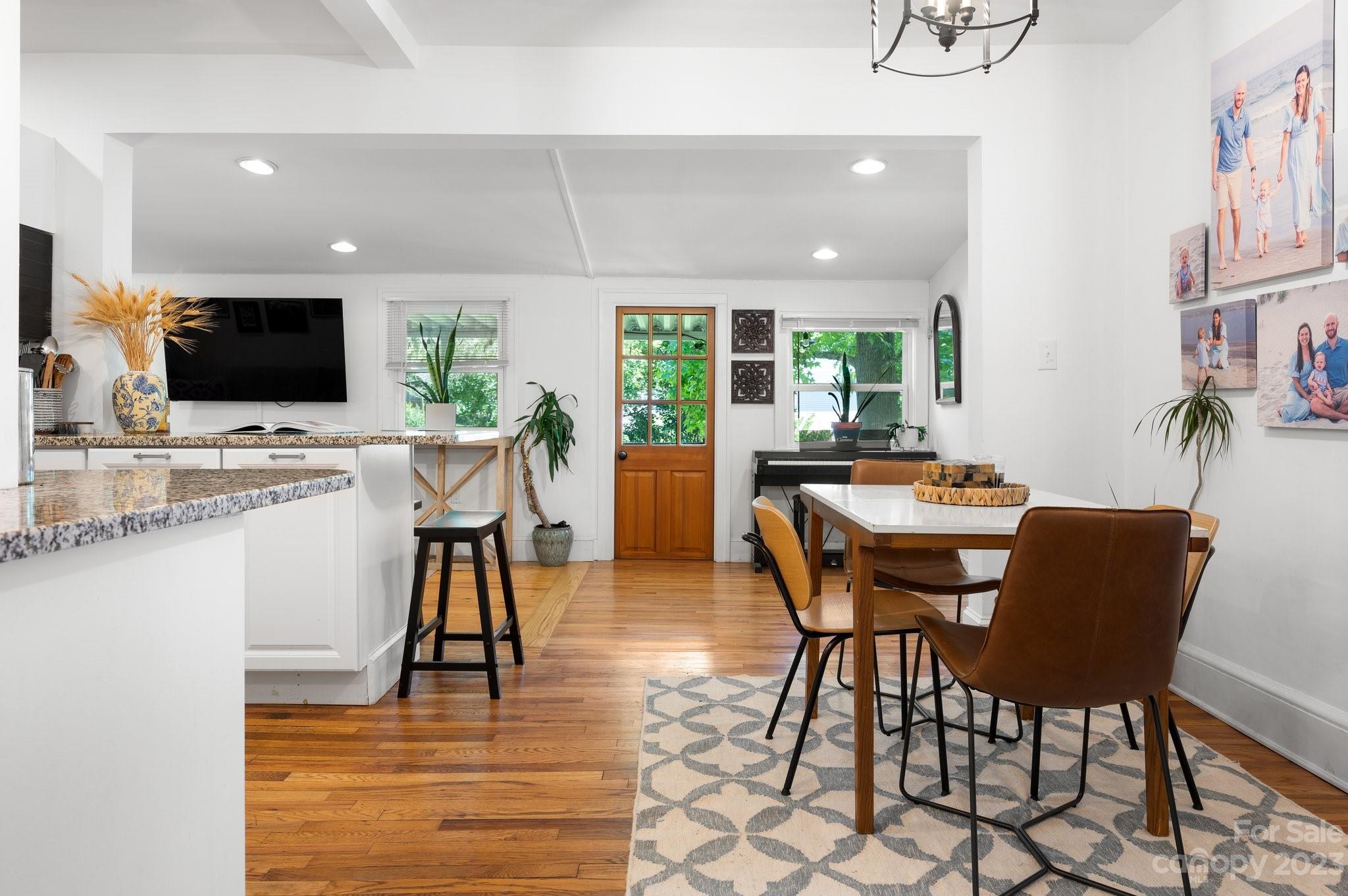 148 Sand Hill Road Asheville NC 28806