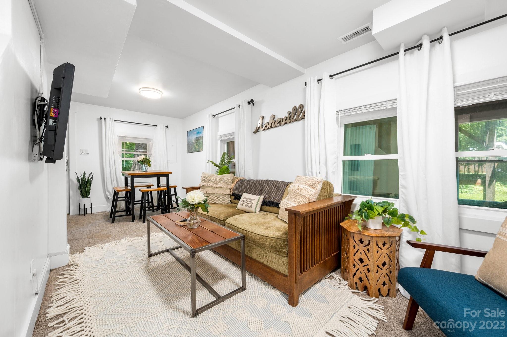 148 Sand Hill Road Asheville NC 28806