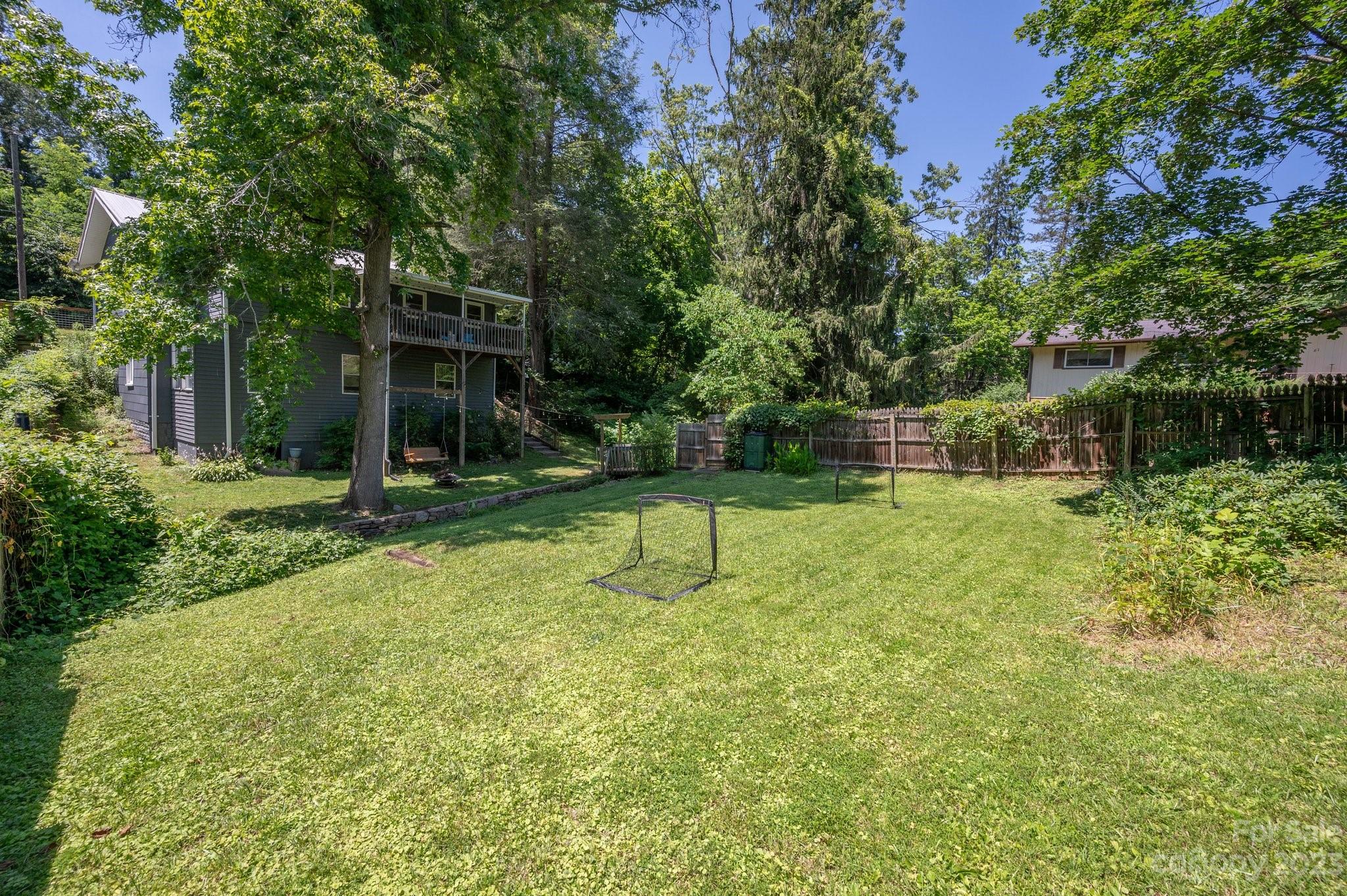 148 Sand Hill Road Asheville NC 28806