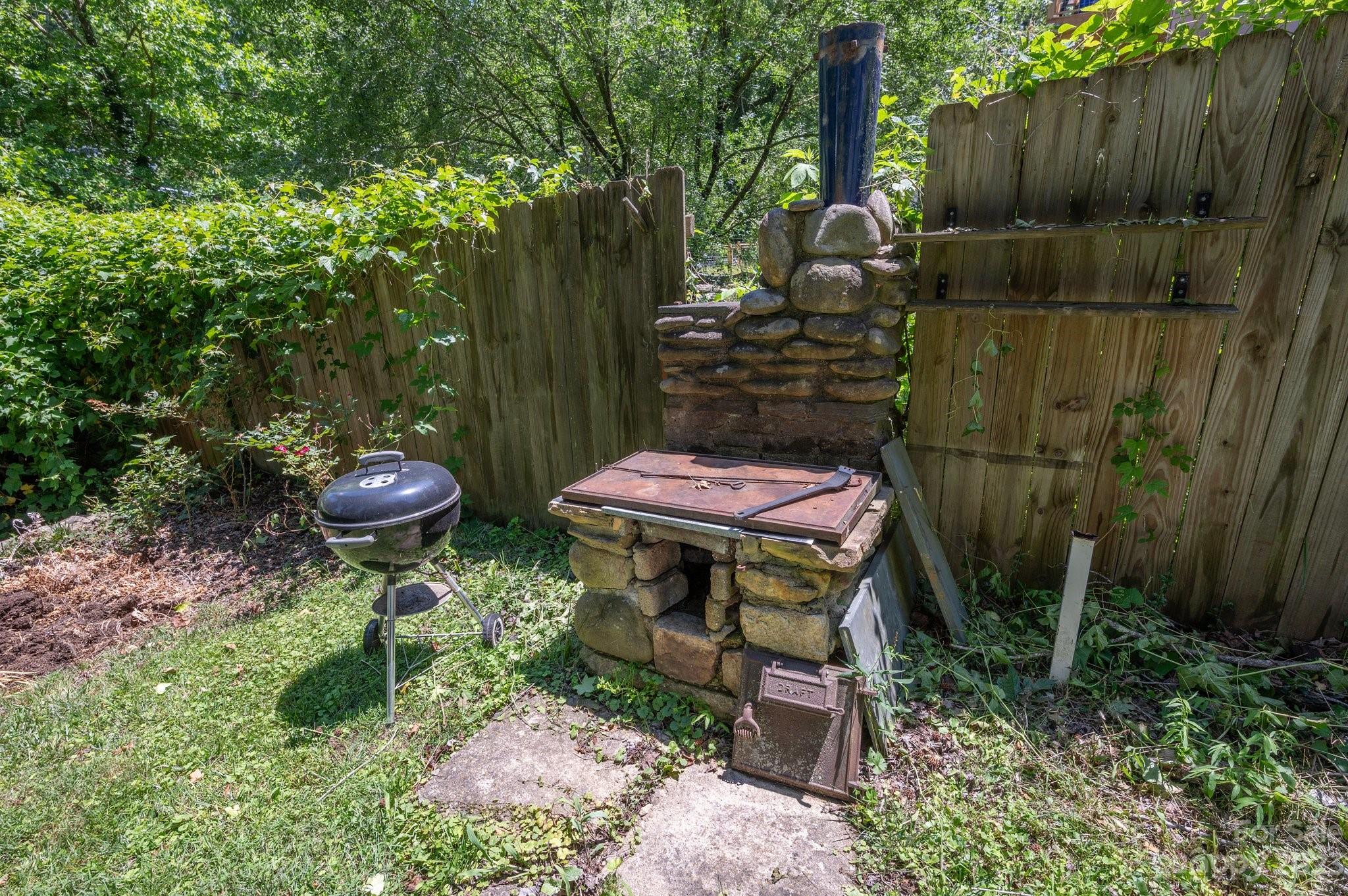 148 Sand Hill Road Asheville NC 28806