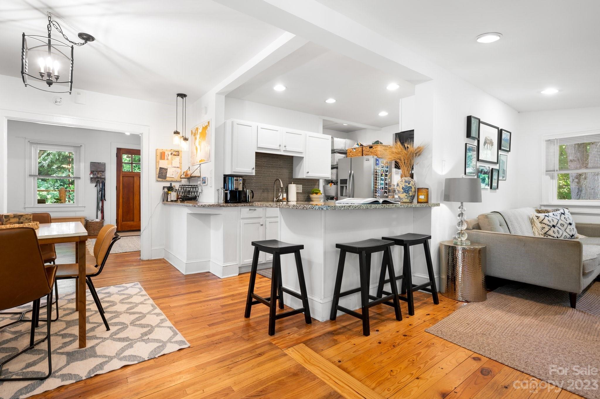 148 Sand Hill Road Asheville NC 28806