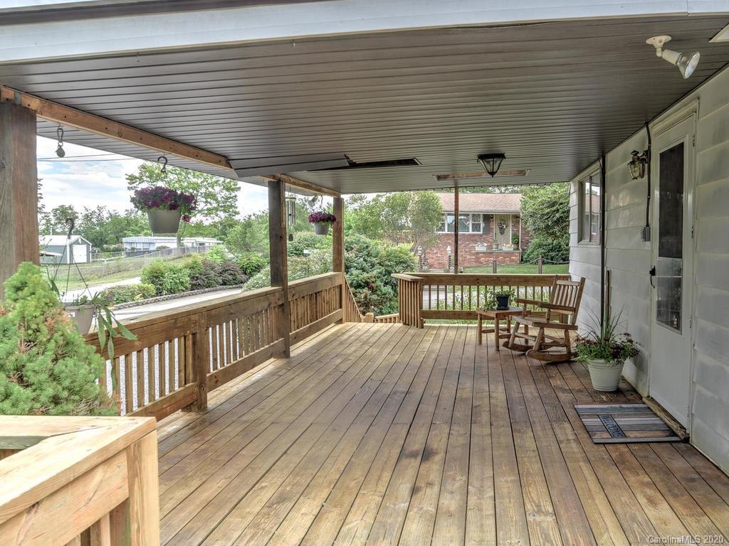 78 Smith Graveyard Road Asheville NC 28806