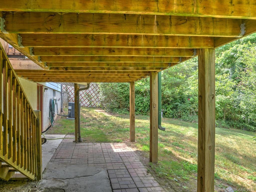 78 Smith Graveyard Road Asheville NC 28806