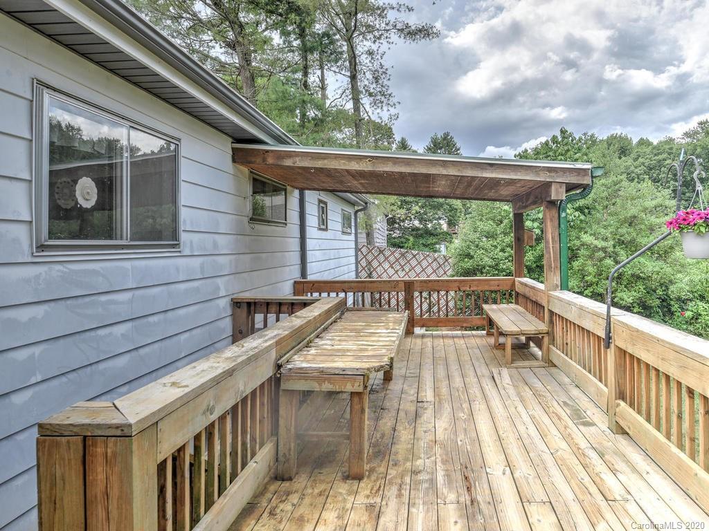 78 Smith Graveyard Road Asheville NC 28806