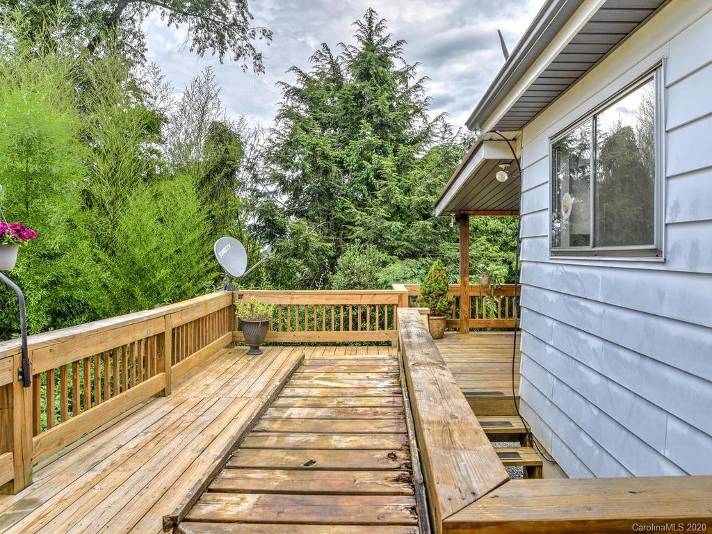 78 Smith Graveyard Road Asheville NC 28806
