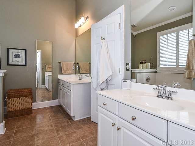 7913 Elphin Court Charlotte NC 28270